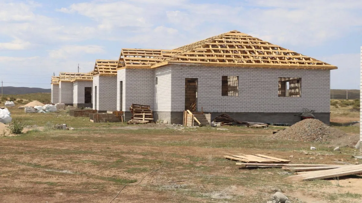 В Кокпектинском районе строится 58 жилых домов для социально уязвимых слоев населения