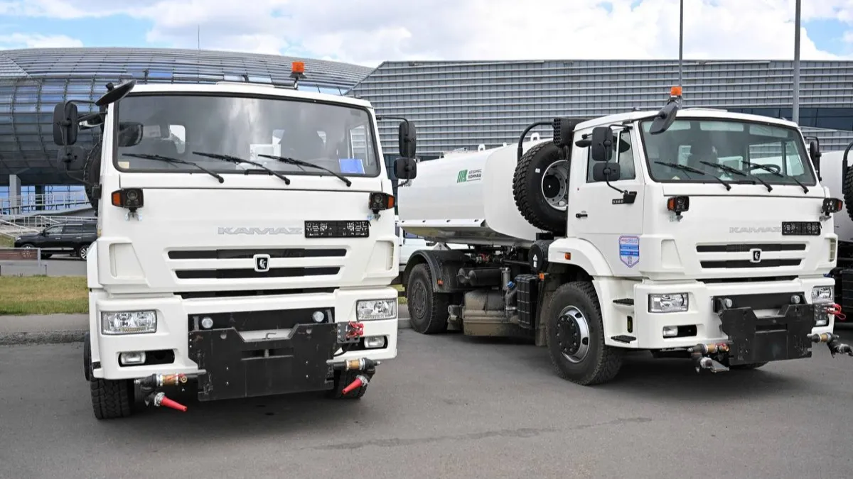 Акиму области Абай презентовали новую технику