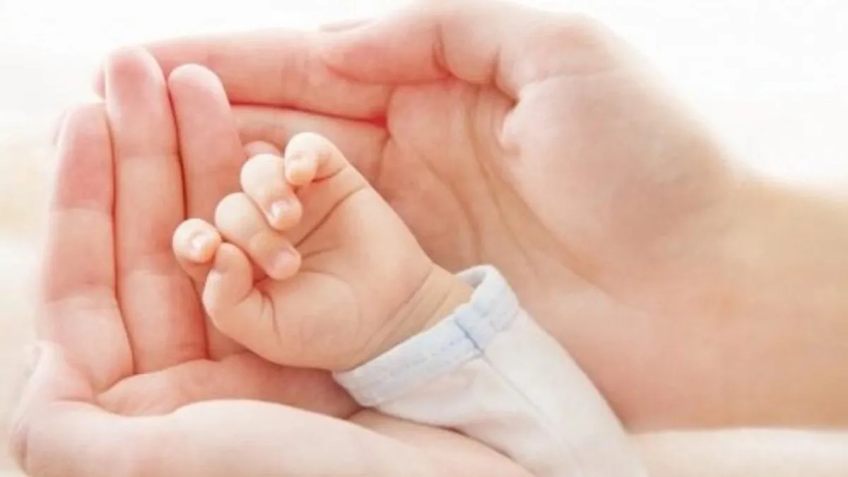 Более 153 млрд тенге выплачено в 2025 году казахстанцам в виде пособий и выплат на рождение и по уходу за ребенком