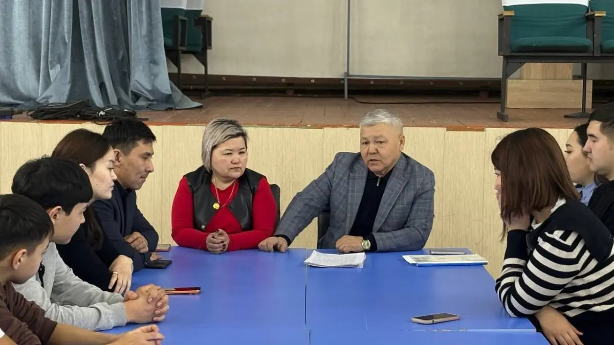 Встреча с молодежью: обсуждена значимость Конституционной реформы